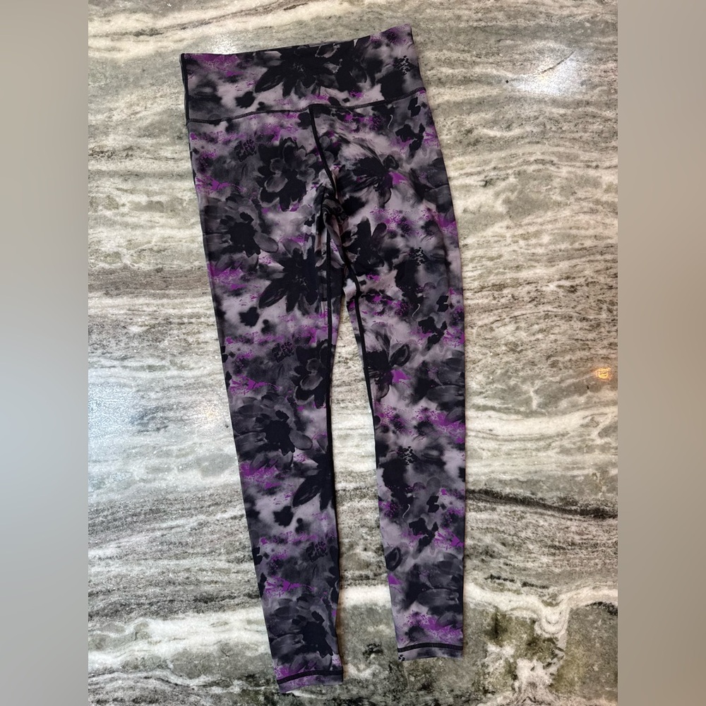 ZYIA Active Black and Purple Floral Leggings Size 4
28” - Picture 3 of 5
